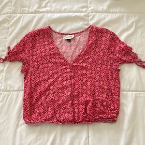 Universal Thread red pattern surprise crop top with tie sleeves